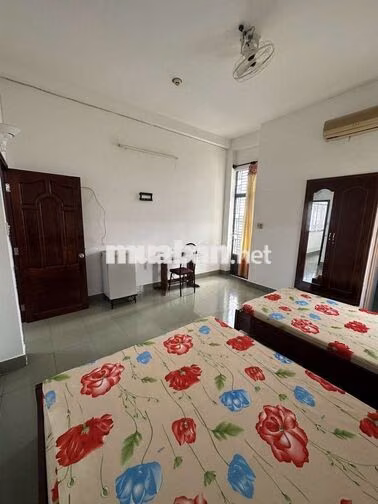 cho thuê phòng khách sạn chuẩn 1*