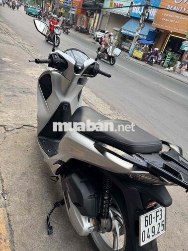 ⭕️⭕️ SH 125 CBS bạc Posche T12/2018