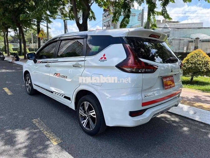 Mitsubishi Xpander 2021 Tự động Trắng 7 chỗ