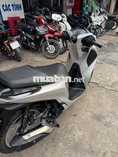 ⭕️⭕️ SH 125 CBS bạc Posche T12/2018