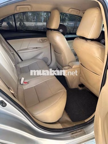 Toyota Vios 2016 Số sàn 80.000 km Bạc