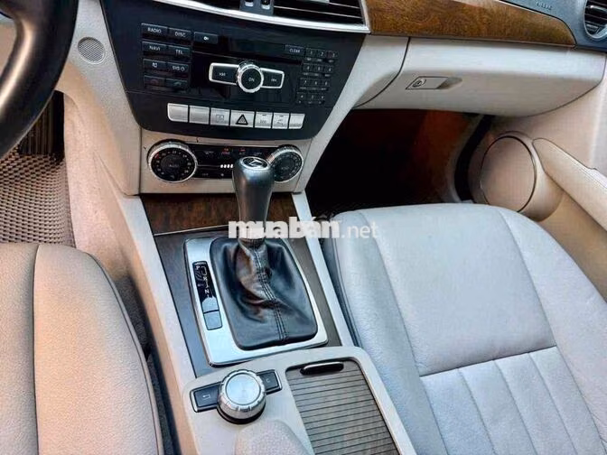 Mercedes-Benz C250 2013 Tự động 7 cấp Bạc