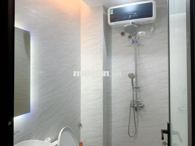 Tôi chính chủ bán nhà 11 ngách 102 ngõ 180 Phố Nguyễn Lương Bằng, ĐĐ