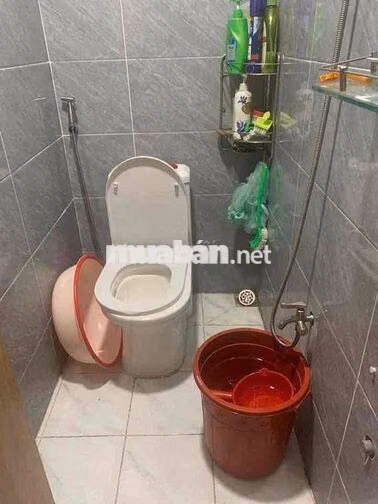 BÁN NHÀ 2PN 2WC 2 BAN CÔNG 66M2 NGAY TRUNG TÂM Q7