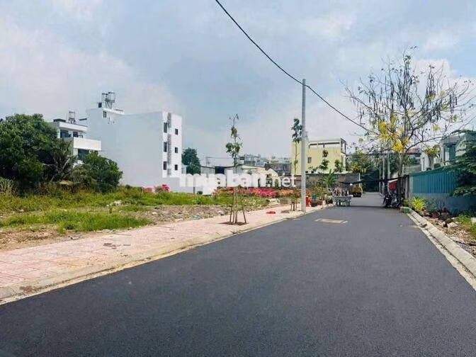 cho thuê nhà nguyên căn an phú đông quận 12