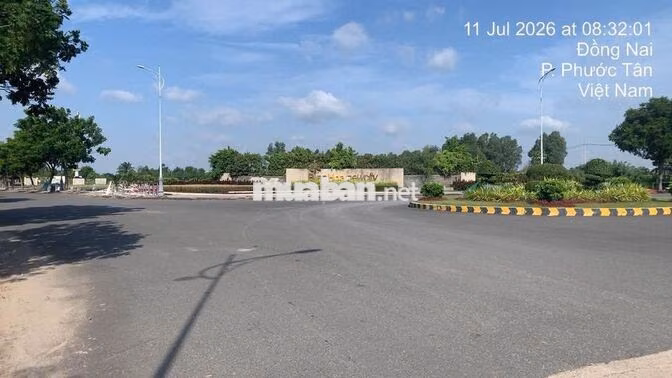 Nền 100m2 5x20 đường 24m giá chỉ 2,1 tỷ bao thuê phí, sổ sẵn cc ngay