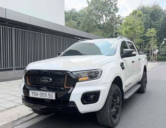 Ford Ranger Wildtrak 2021 Trắng Thái Lan
