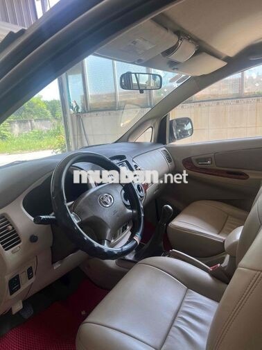 Toyota Innova 2006 Bạc Số sàn 130.000 km