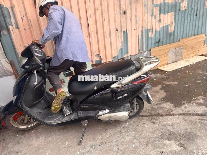 Honda Lead Đen