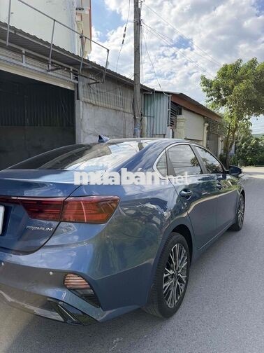 Kia K3 2021 1.6 Premium Xanh