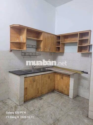 cần cho thuê nhà 1Xẹt NVQ .DT 4 x13 .1 trệt 1Lầu 3PN 2Ws giá 8 triệu 5