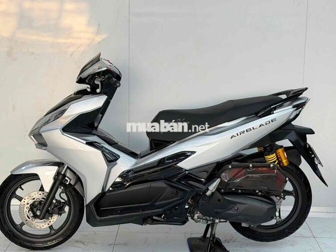 Honda Air Blade 125 2023 Bạc