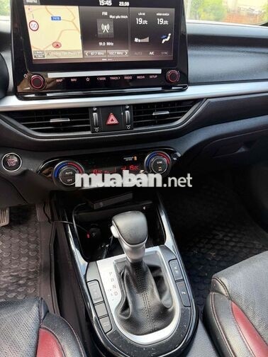 Kia K3 2021 1.6 Premium Xanh