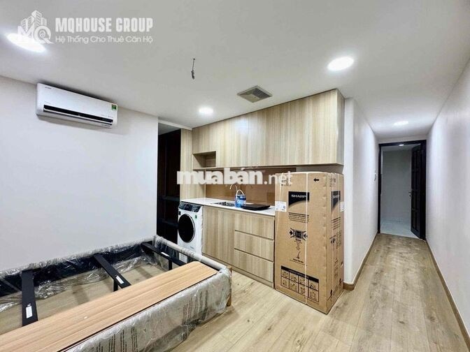 CHDV full nội thất ban công, cửa sổ mới 100% sát Etown Tân Bình