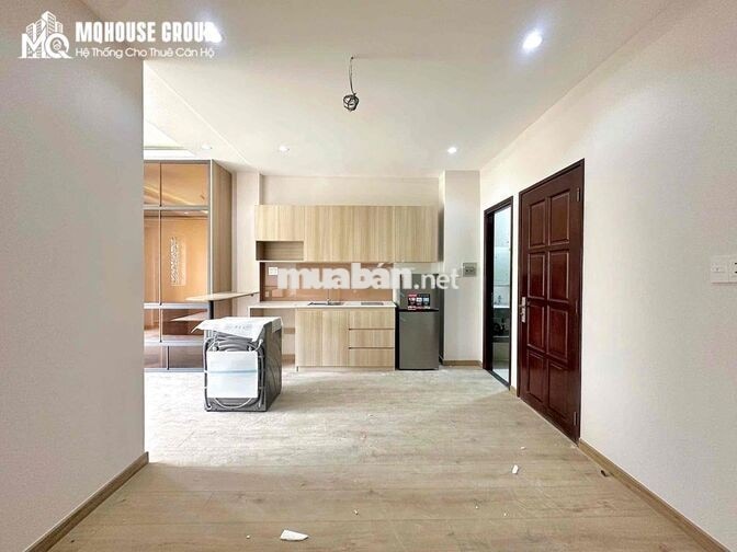CHDV full nội thất ban công, cửa sổ mới 100% sát Etown Tân Bình