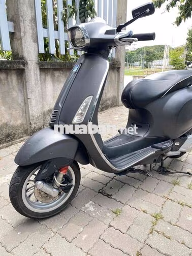 Piaggio Vespa Sprint 125 ABS 2018 Xám 25000 km