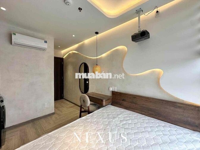 PHÒNG ĐẦY ĐỦ NỘI THẤT BAN CÔNG CỬA SỔ TRỜI_ NGAY TRƯỜNG CHINH THAMLUON