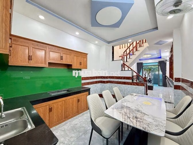 CHÍNH CHỦ CẦN TIỀN BÁN NHANH NHÀ 53M2 2T ĐÔNG BẮC PM QUANG TRUNG Q12 