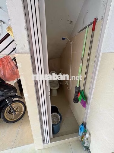 Mặt Bằng Ngã Tư 2 mặt tiền khu vực sầm uất, mới đẹp