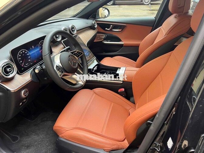 Mercedes-Benz C 200 Avantgarde Plus V4 Đen
