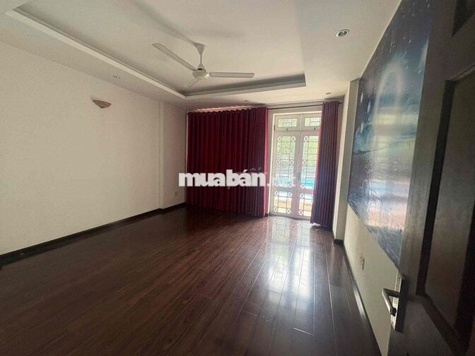 🍀Cho thuê nhà MT đường 28A . khu Tên Lửa.