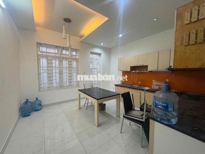 🍀Cho thuê nhà MT đường 28A . khu Tên Lửa.