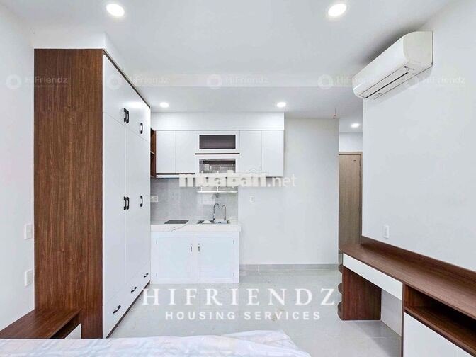 Căn Hộ Cửa Sổ Trời Full Nội Thất Gần Đại Học RMIT, TDTU