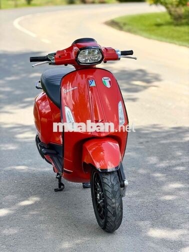 Piaggio Sprint 125ccABS 2023.odo 8k.Zin Nguyên Bản
