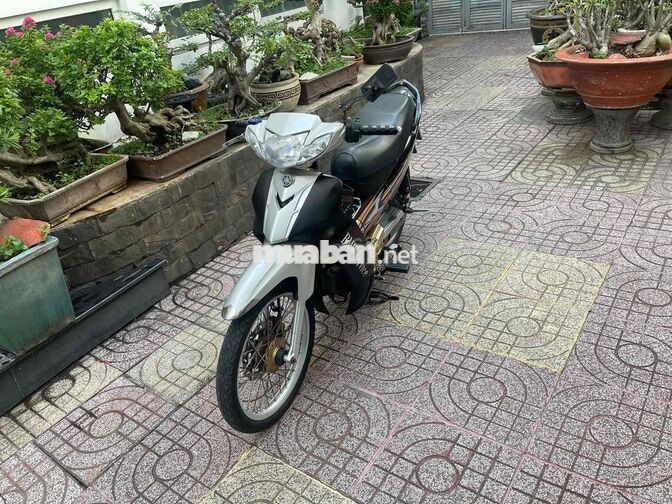 Bán Yamaha Sirius Thái 2006 Bạc, Đen.Bstp xe gtdd