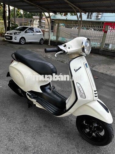 Piaggio Vespa 2015 Trắng Tự động