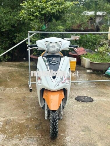 Yamaha Acruzo 2016 Trắng cam