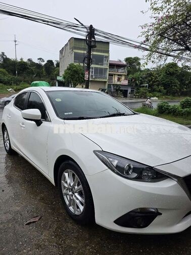 Mazda Mazda 3 2015 Trắng 5 chỗ Tự động