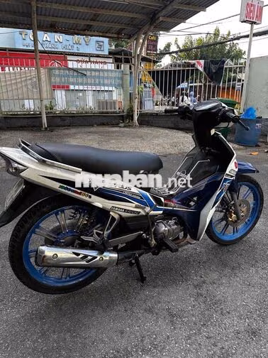 Yamaha Sirius Trắng Xanh