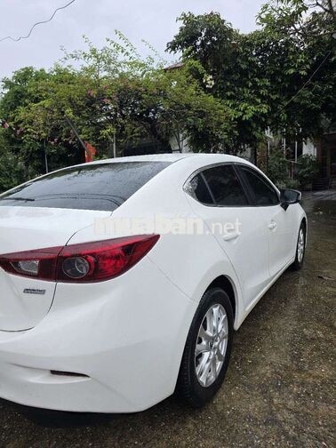 Mazda Mazda 3 2015 Trắng 5 chỗ Tự động