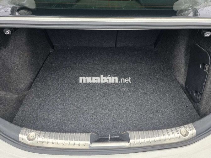 Mazda Mazda 3 2015 Trắng 5 chỗ Tự động