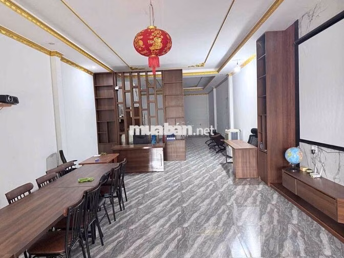 NHÀ NGUYÊN CĂN SỐ 39 ĐƯỜNG Y NGÔNG