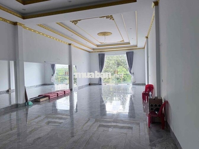 NHÀ NGUYÊN CĂN SỐ 39 ĐƯỜNG Y NGÔNG