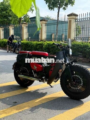 Honda Cub 50 độ Cafe Race Đỏ đen