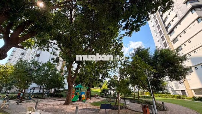 Bán căn 3PN2WC 95m² full nội thất, nhà sẵn ngay AeonMall, thuê từ 20TR
