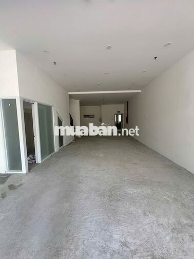 CHO THUÊ SHOPHOUSE STARHILL PHÚ MỸ HƯNG- 4 SÀN RỘNG - GIÁ CHĨ 65 TRIỆU