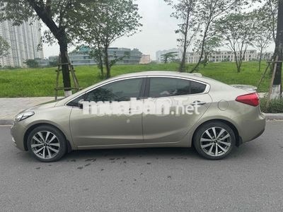 Kia K3 đời 2015 bản 2.0 màu vàng cát