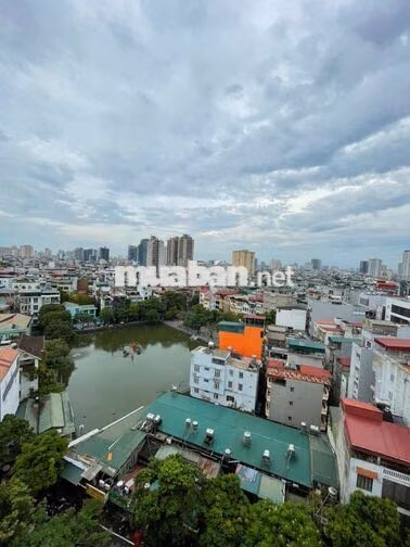 CĂN HỘ CHUNG CƯ HOÀNG ĐẠO THÚY. 3 NGỦ, 2WC, ĐẸP LUNG LINH. VÀO Ở NGAY.