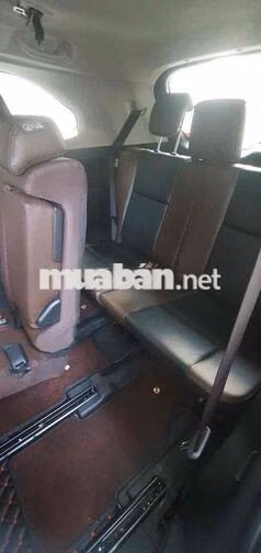 Toyota Innova Cross 2024 Đồng Ánh Kim 62.000 km