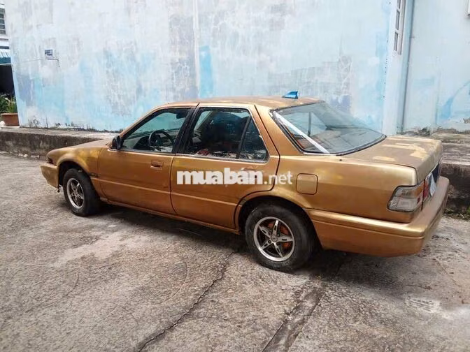 Honda Accord 1986 Vàng đồng cũ