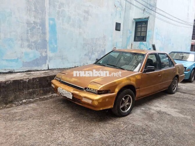 Honda Accord 1986 Vàng đồng cũ