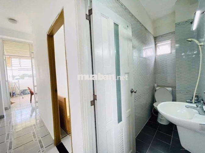 CĂN HỘ 2PN 100M2 | BAN CÔNG | NGAY ĐH KINH TẾ | ĐI BỘ 500M