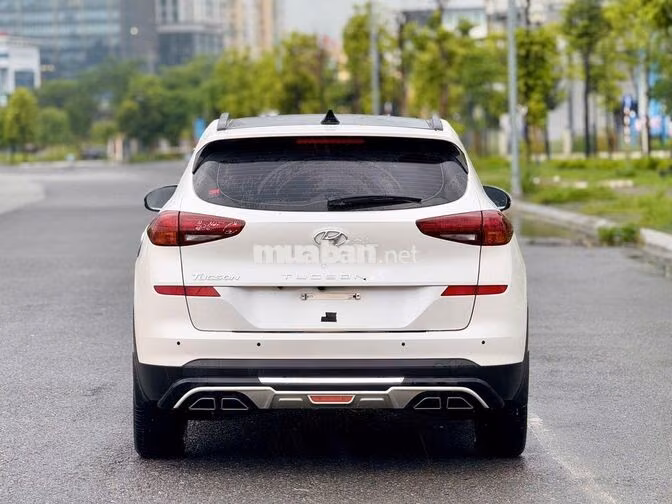 Hyundai Tucson 2021 2.0 ATH Trắng 6 vạn km