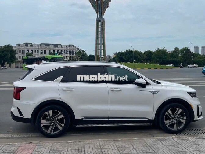 Kia Sorento 2022 2.5 Signature Trắng 6 chỗ