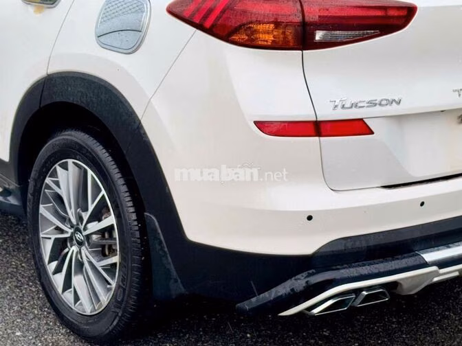 Hyundai Tucson 2021 2.0 ATH Trắng 6 vạn km