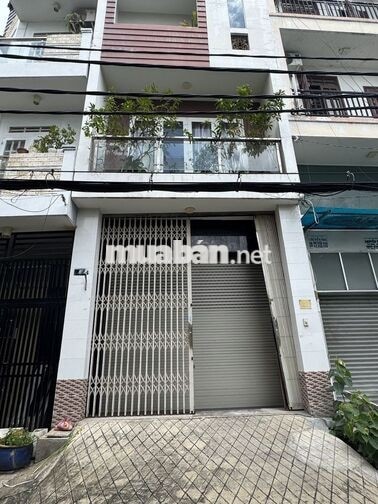 Bán tòa Căn Hộ Dịch Vụ hẽm xe hơi 204/ Quốc Lộ 13 gần Công viên Tầm Vu
